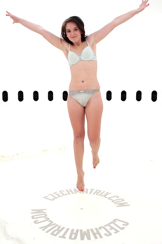 Czech Casting: Lucie (20) 360°