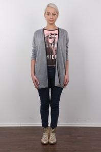 2. Download full pics of Denisa (25) from czechcasting.com