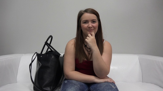 1. Download full pics of Kristyna (20) from czechcasting.com