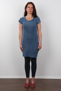 2. Download full pics of Katka (37) from czechcasting.com