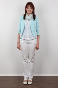 2. Download full pics of Tereza (22) from czechcasting.com