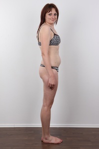 8. Download full pics of Tereza (22) from czechcasting.com