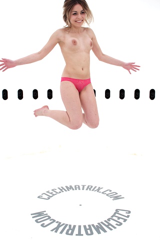 Czech Casting: Dominika (19) 360°