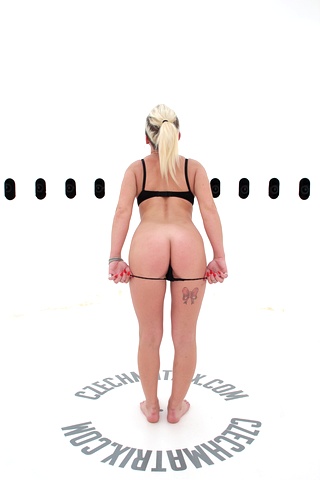 Czech Casting: Dominika (21) 360°