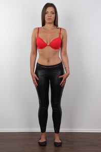 4. Download full pics of Barbora (24) from czechcasting.com