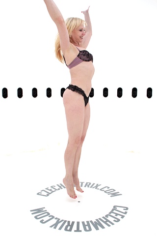 Czech Casting: Helena (52) 360°