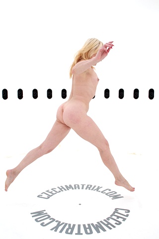 Czech Casting: Helena (52) 360°