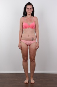 7. Download full pics of Petra (28) from czechcasting.com