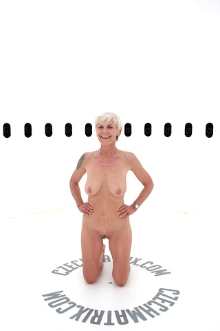 Czech Casting: Ivana (57) 360°