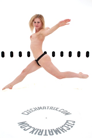 Czech Casting: Karin (26) 360°