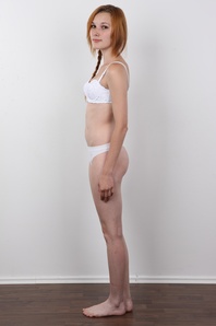 8. Download full pics of Bara (18) from czechcasting.com