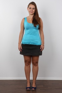 2. Download full pics of Lucie (27) from czechcasting.com