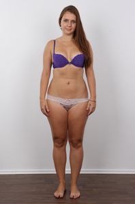 7. Download full pics of Lucie (27) from czechcasting.com