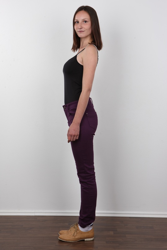 3. Download full pics of Kristyna (18) from czechcasting.com