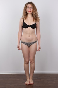 7. Download full pics of Katka (20) from czechcasting.com