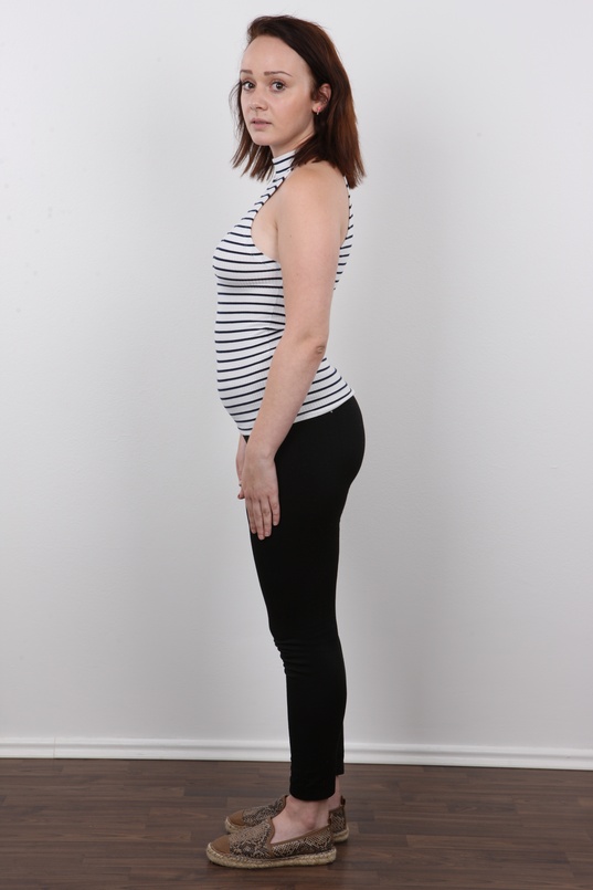 2. Download full pics of Kristyna (19) from czechcasting.com