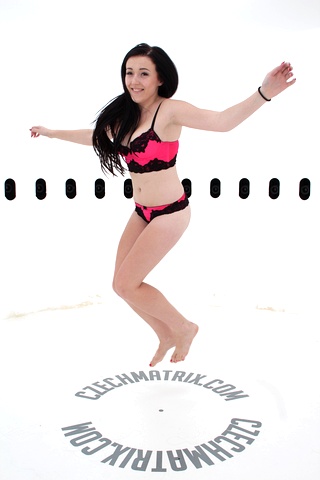 Czech Casting: Kristyna (19) 360°