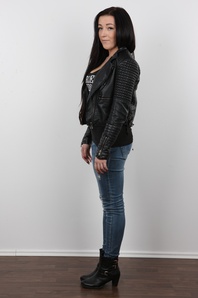 3. Download full pics of Kristyna (19) from czechcasting.com