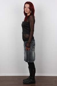 3. Download full pics of Misa (29) from czechcasting.com