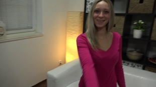 12. Download full pics of Jana (24) from czechcasting.com