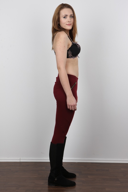 5. Download full pics of Marketa (18) from czechcasting.com