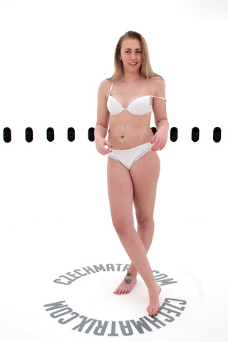 Czech Casting: Adela (20) 360°