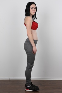 5. Download full pics of Petra (18) from czechcasting.com