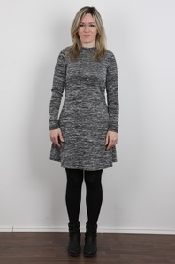 2. Download full pics of Jana (34) from czechcasting.com