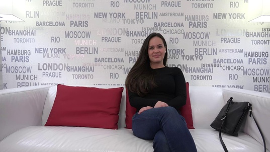 1. Download full pics of Katerina (22) from czechcasting.com