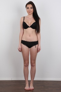 7. Download full pics of Nikola (21) from czechcasting.com