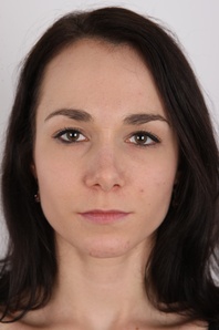 1. Download full pics of Kristyna (24) from czechcasting.com