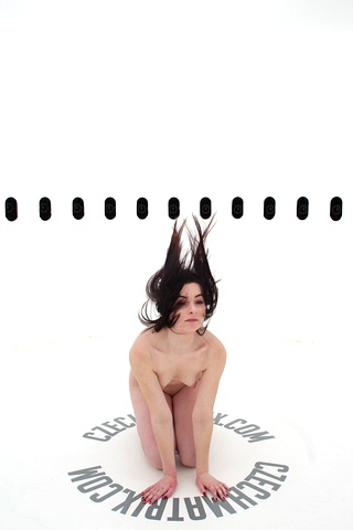 Czech Casting: Julie (18) 360°