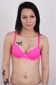 6. Download full pics of Denisa (21) from czechcasting.com