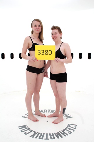 Czech Casting: Zaneta (23) & Nikola 360°