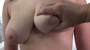 4. Download full pics of Barbora (18) from czechcasting.com