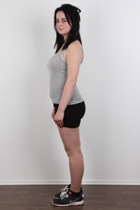 3. Download full pics of Barbora (18) from czechcasting.com