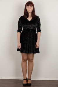 2. Download full pics of Eva (20) from czechcasting.com