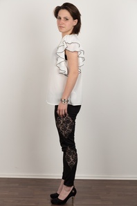 3. Download full pics of Michaela (24) from czechcasting.com