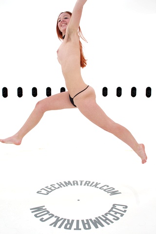 Czech Casting: Veronika (18) 360°