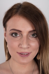 1. Download full pics of Klara (21) from czechcasting.com