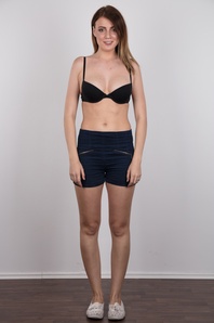 4. Download full pics of Klara (21) from czechcasting.com