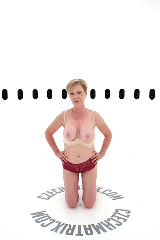 Czech Casting: Milena (53) 360°