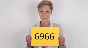 Czech Casting: Milena (53)