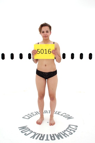 Czech Casting: Michaela (18) 360°