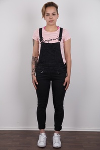 2. Download full pics of Michaela (18) from czechcasting.com