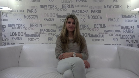 1. Download full pics of Nikola (19) from czechcasting.com