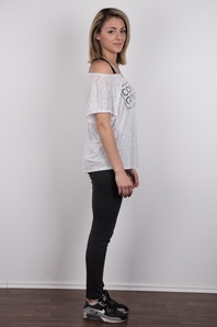 3. Download full pics of Nikola (20) from czechcasting.com