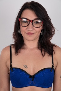 5. Download full pics of Andrea (25) from czechcasting.com