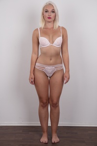 6. Download full pics of Stepanka (21) from czechcasting.com