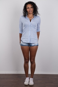 2. Download full pics of Erin (35) from czechcasting.com